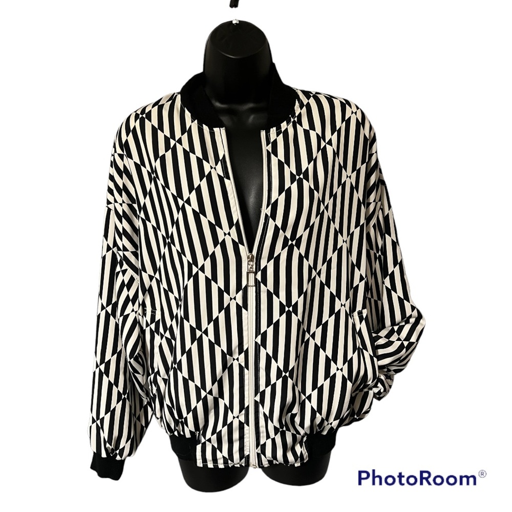 Funky black and white jacket L